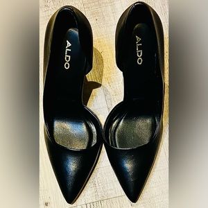 Size 7.5 Aldo high heels